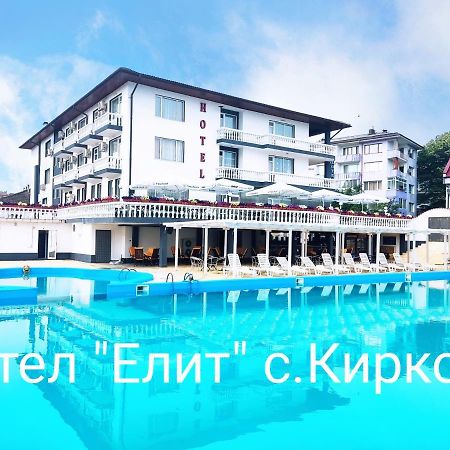 Hotel Elit เกียร์โกโว ภายนอก รูปภาพ