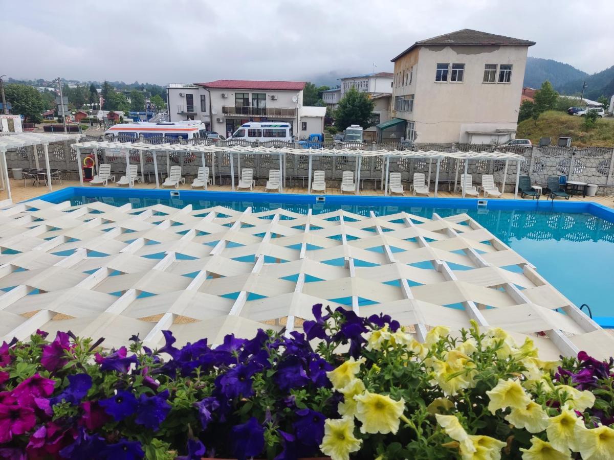 Hotel Elit เกียร์โกโว ภายนอก รูปภาพ