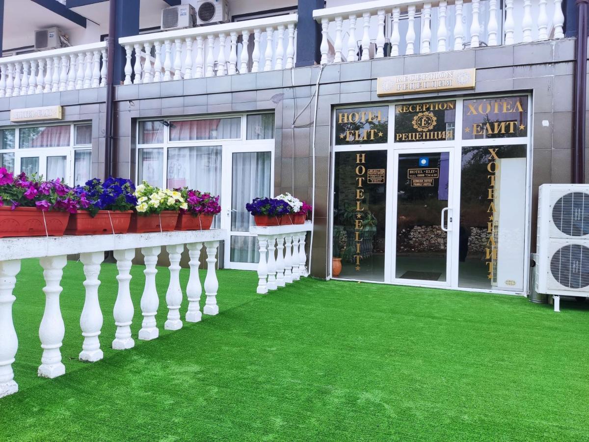 Hotel Elit เกียร์โกโว ภายนอก รูปภาพ